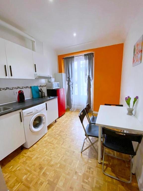Apartamentos Travelstep La Latina Madrid Dış mekan fotoğraf