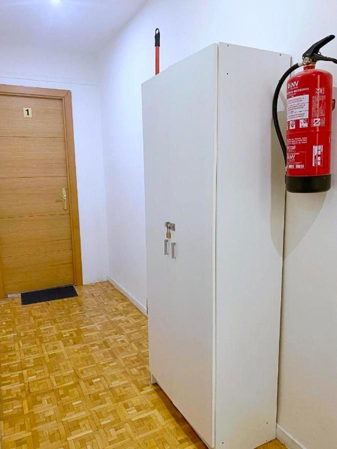 Apartamentos Travelstep La Latina Madrid Dış mekan fotoğraf